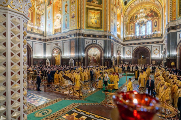 В Неделю 33-ю по Пятидесятнице Митрополит Вениамин сослужил Святейшему Патриарху Кириллу в Храме Христа Спасителя города Москвы