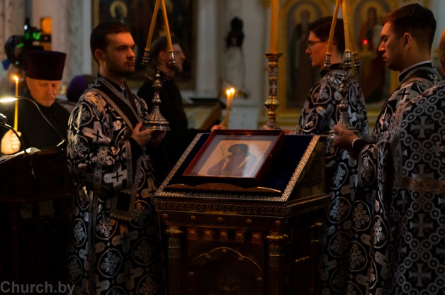 В четверг первой седмицы Великого поста Патриарший Экзарх совершил повечерие с чтением Великого канона святого Андрея Критского в Свято-Духовом кафедральном соборе города Минска