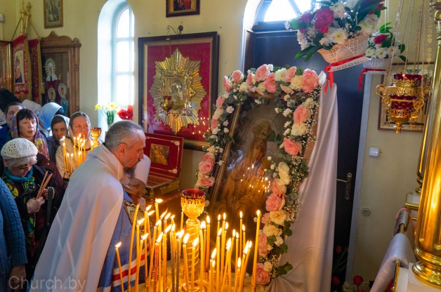 Патриарший Экзарх возглавил торжества в день празднования иконы Божией Матери «Белыничская»